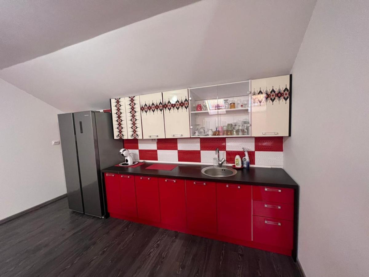 G&a Apartment *